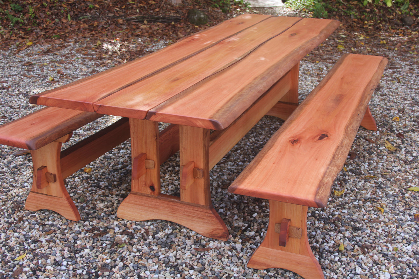 Table and bench seats Rose gum
