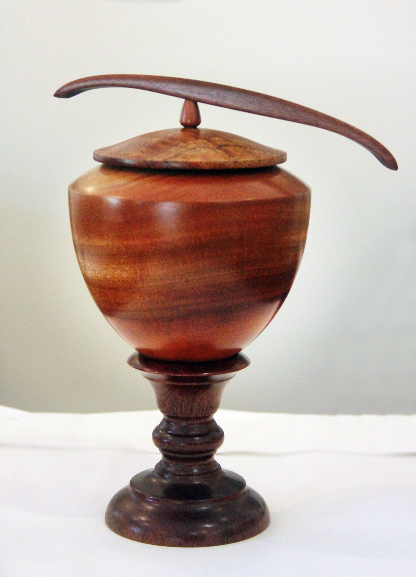 Lidded Box Red cedar and african mahogony