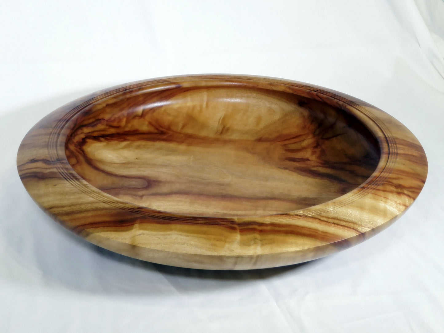 Large Camphor Laurel platter