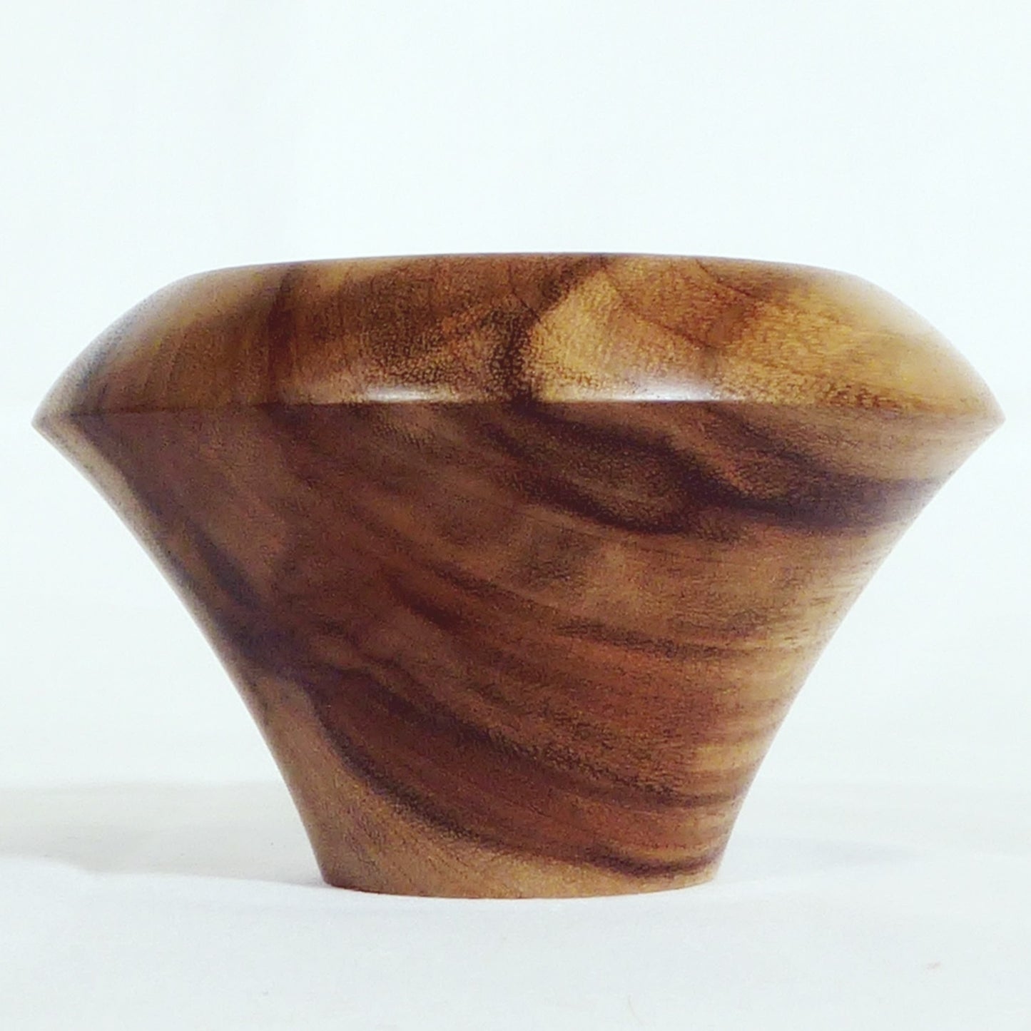 Bowl Camphor Laurel