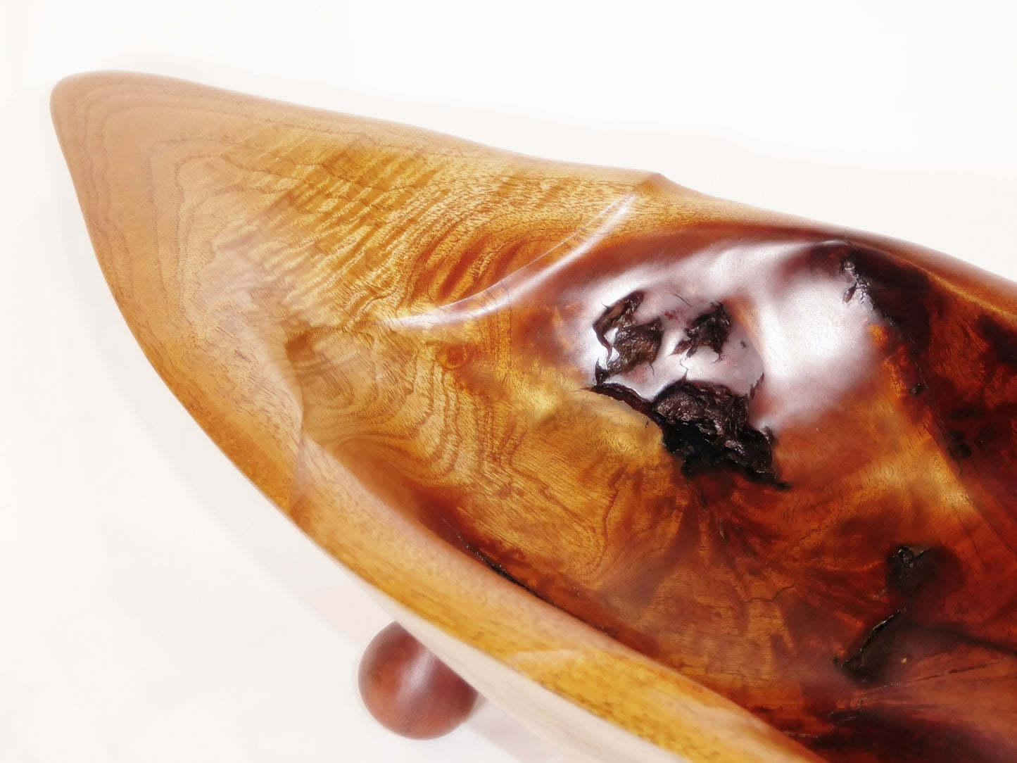 Free form Knot Bowl Red Cedar
