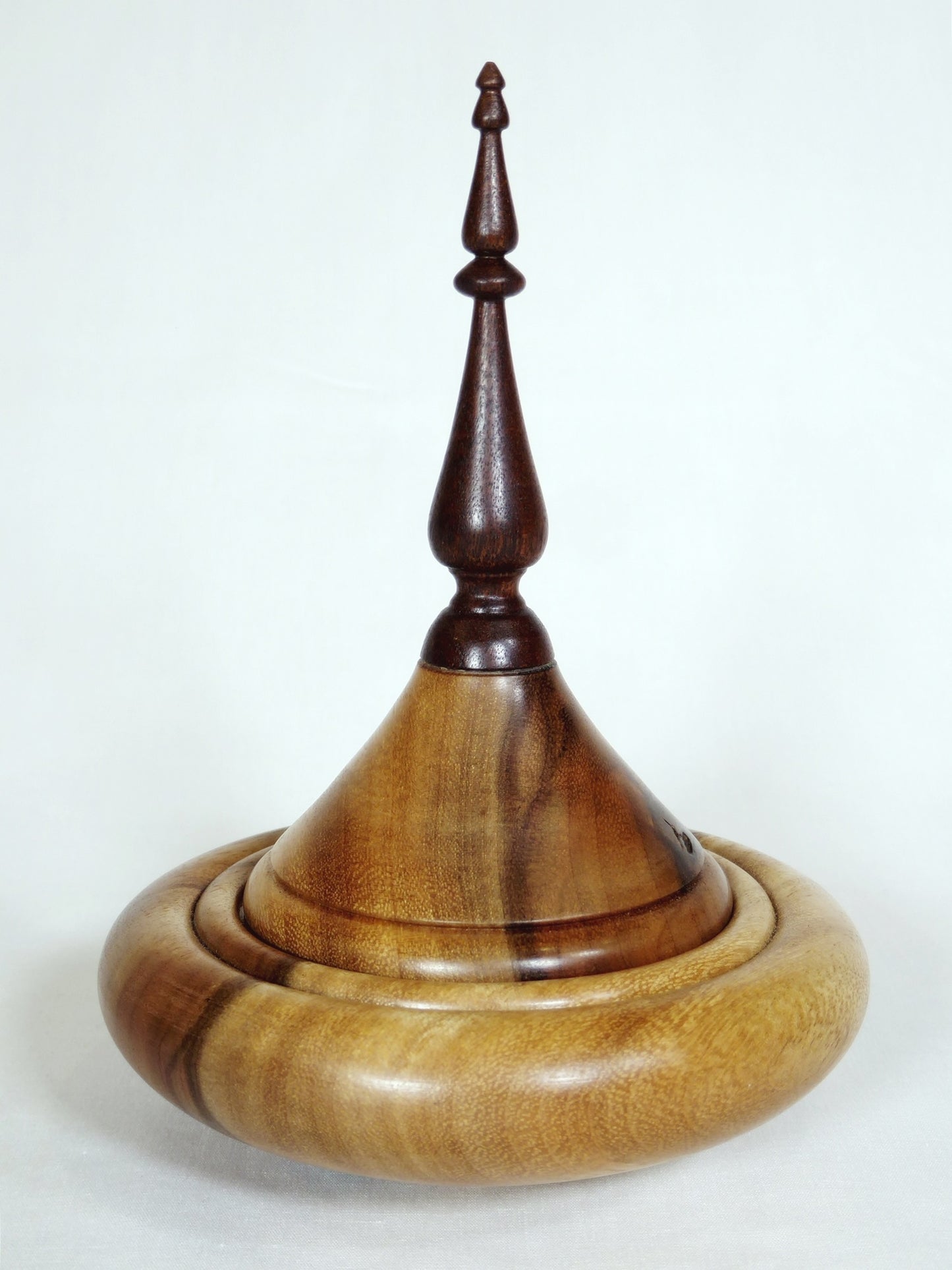 Lidded box Camphor Laurel