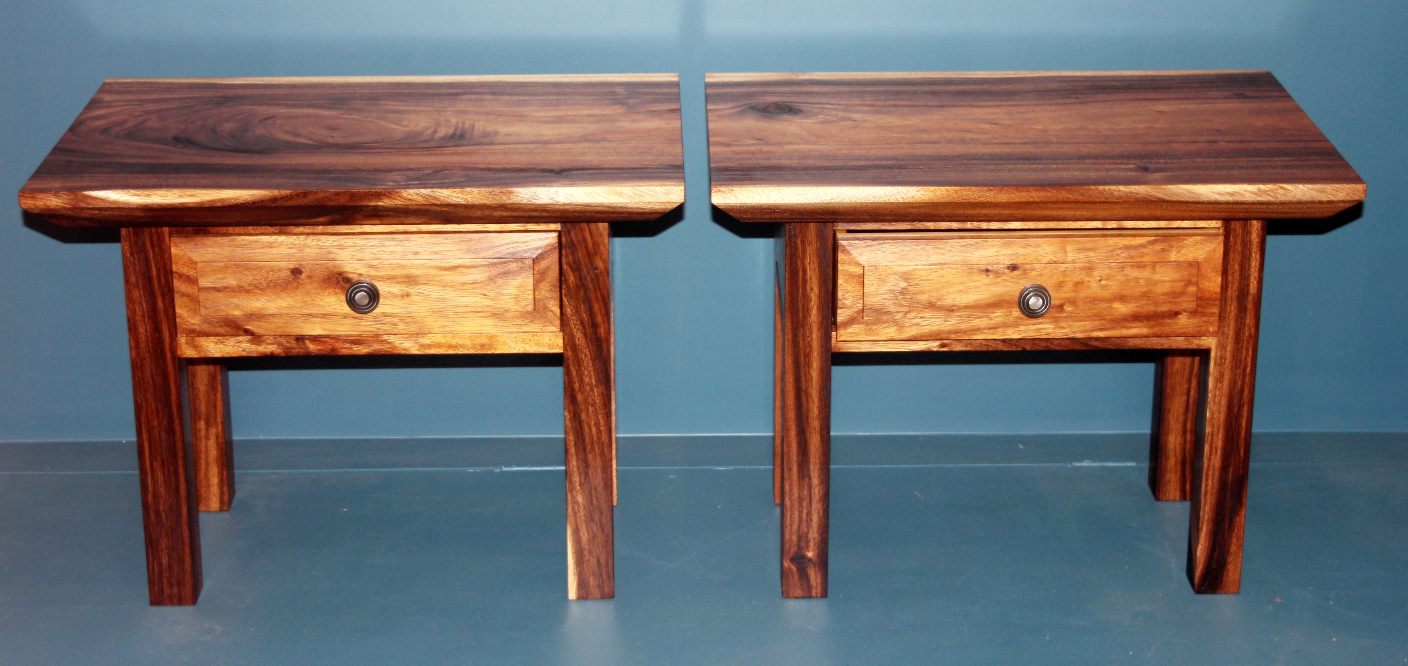 Raize Side Table Side tables Raintree – artistreegallery